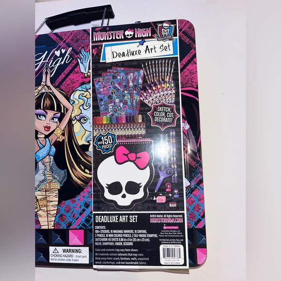 Monster High Deadluxe Art Set - Picture 3 of 3
